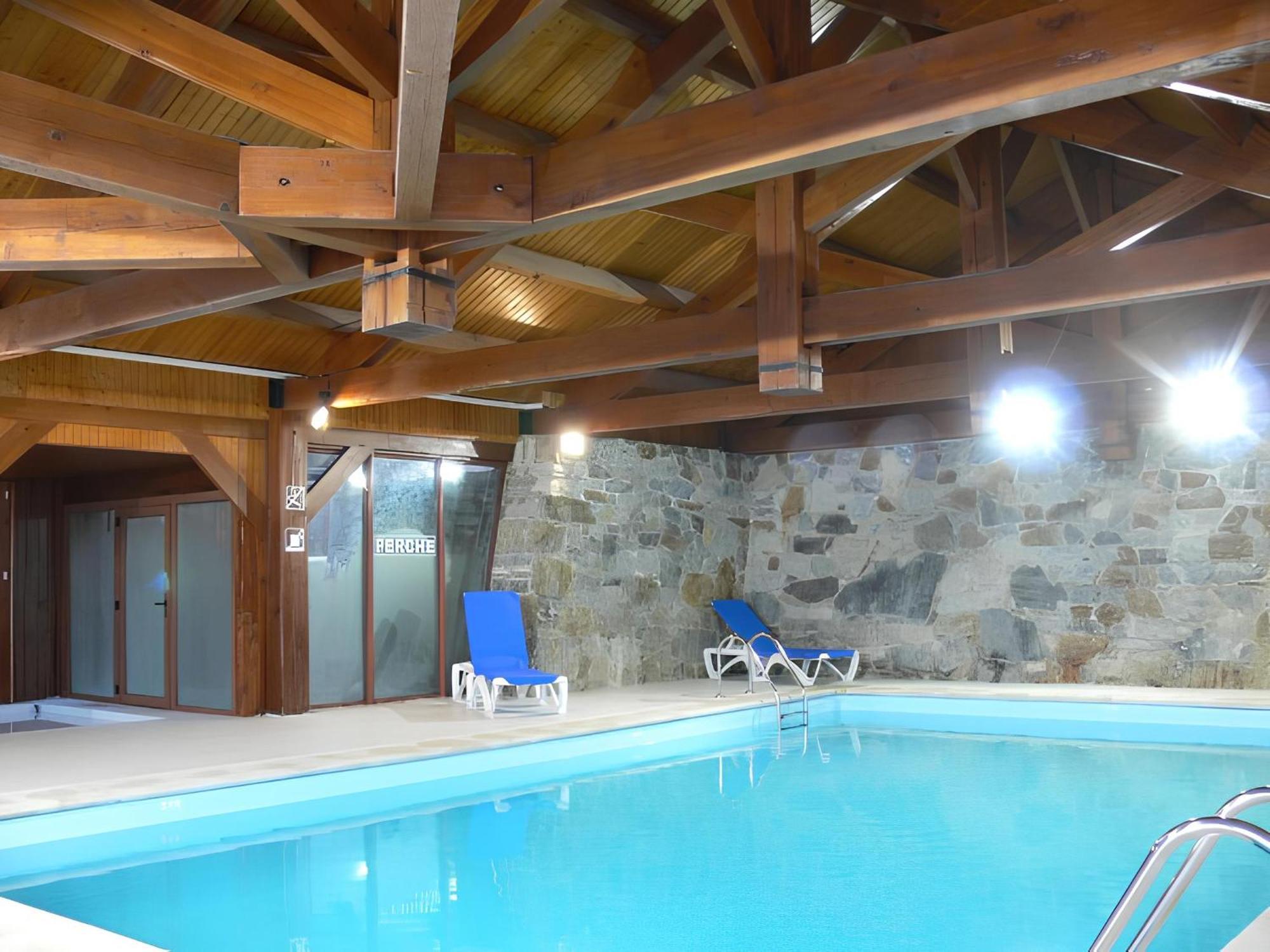 Pleine Nature Pied Pistes Piscine Chauffee Ustou Exterior foto